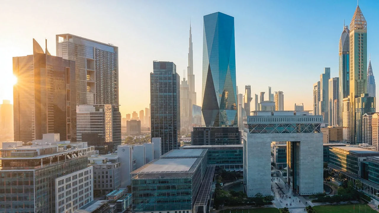 مركز دبي المالي العالمي يدمج تقنيات الذكاء الاصطناعي في منظومته التشغيلية لدعم أعماله